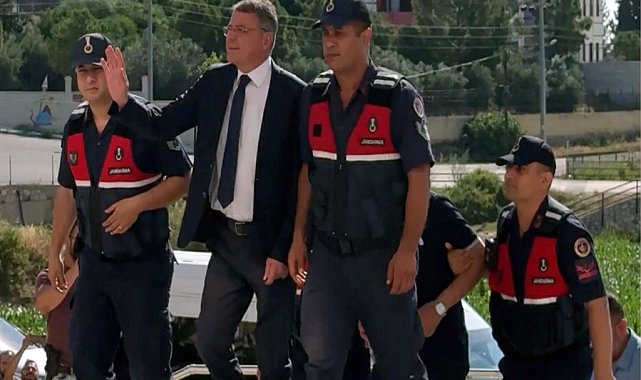 Silifke Belediyesi'nde rüşvet operasyonunda tutuklu sayısı 10'a yükseldi