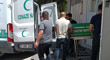 Tartıştığı ağabeyini tabancayla öldürdü