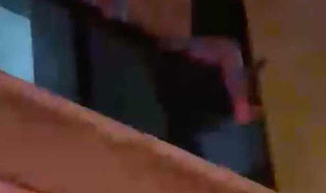Tartıştığı eşinin burnunu ısırıp kopardı