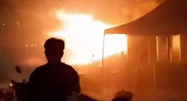 Tayland'da barda çıkan yangında hayatını kaybedenlerin sayısı 30'a yükseldi