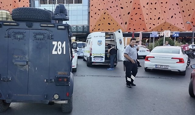 Ümraniye'de alışveriş merkezinde silahlı saldırı: 2 yaralı