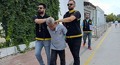 Yürümekte zorlanan şüpheli, kapının camını kırdığı iş yerindeki imitasyon takıları çaldı