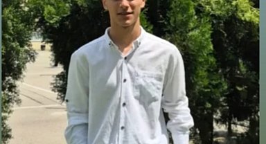 19 yaşındaki Berat, odasında ölü bulundu