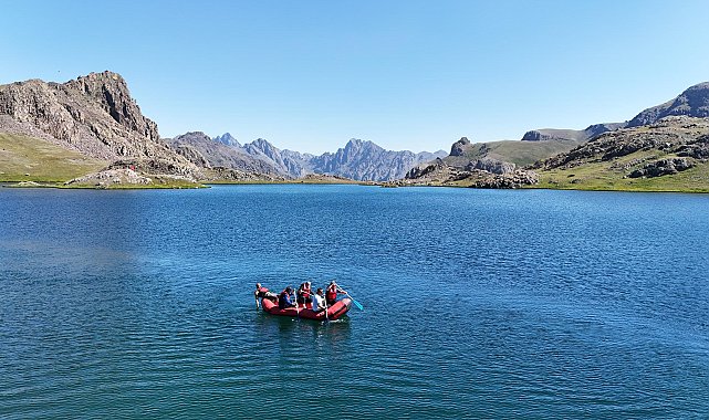3 bin 200 rakımlı Yedigöller'de final heyecanı