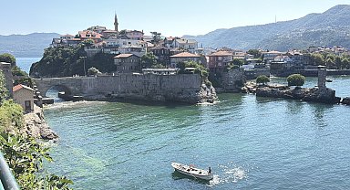 6 bin 600 nüfuslu Amasra'ya 8 ayda 1 milyon turist geldi