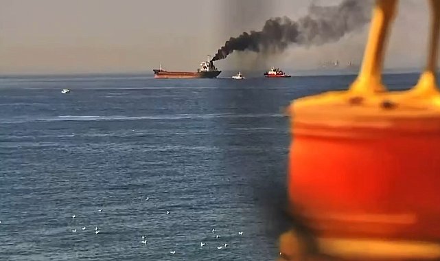 Ahırkapı açıklarında gemide yangın-1
