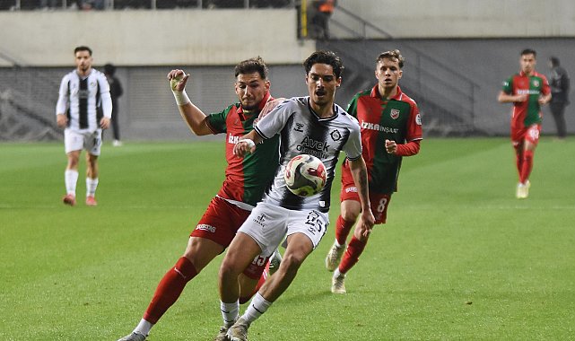 Altay'da ihtar çeken iki oyuncu yuvada kaldı