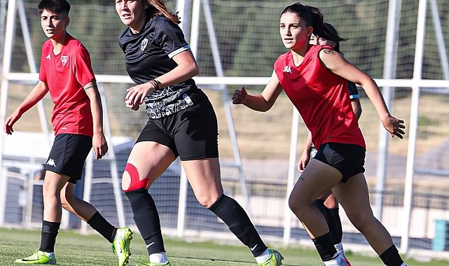 Amedspor Kadın Futbol Takımı, hazırlık maçında Kayseri Kadın FK'yı mağlup etti