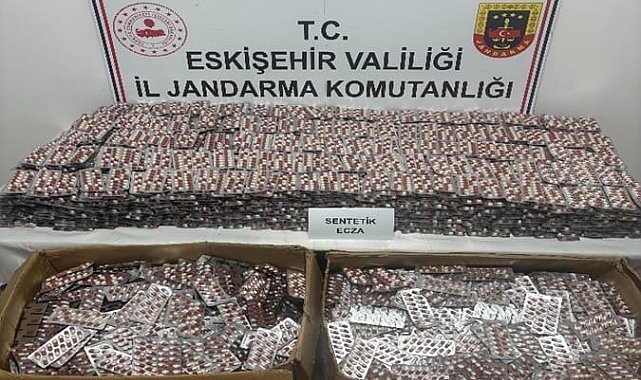Araçlarında 84 bin sentetik hap ile yakalanan 3 şüpheli tutuklandı
