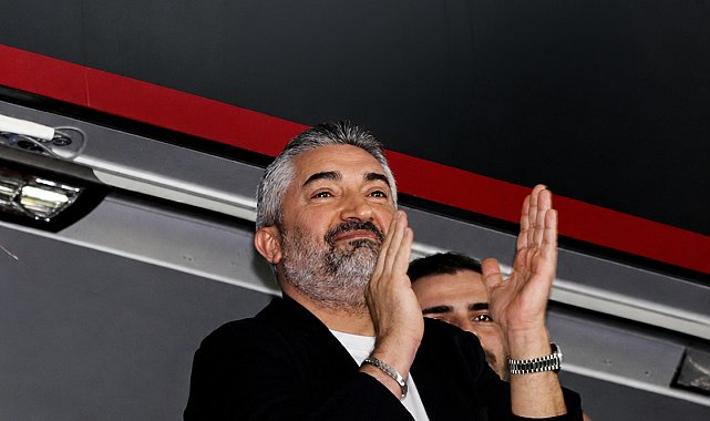 Arca Çorum FK'dan forması çıkarılan çocuğa destek