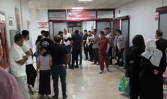 Ateşlediği havai fişek, yüzüne isabet etti