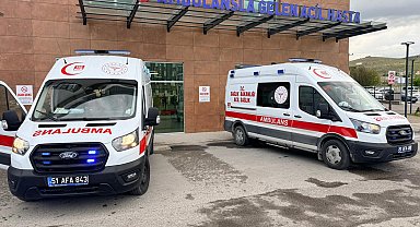 Aynı firmadan alınan yemekten yiyen 2 işletmedeki 41 kişi, hastanelik oldu