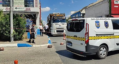 Bağcılar'da haber alamadığı eniştesini çalıştığı kamyonda ölü buldu