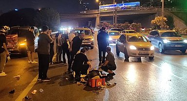 Bağcılar'da kontrolden çıkan motosiklet devrildi: 2 yaralı