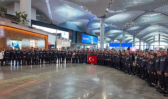 Bakan Bak: Milli sporcularımız, ülkemizin tanıtımında önemli rol üstleniyor