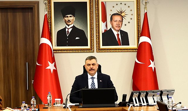 Bakan Çiftçi, 'Kaçakçılık ve Organize Suçlarla Mücadele Toplantısı'na katıldı