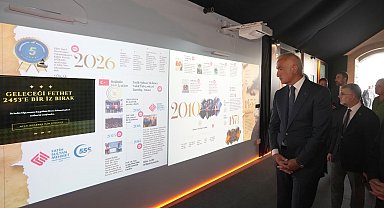 Bakan Ersoy, 555'inci Yıl İnteraktif Müze'yi ziyaret etti