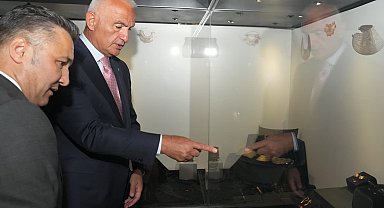 Bakan Ersoy: İnsanlığın 12 bin yıllık takı serüvenini Ankara Etnografya Müzemizde sergiliyoruz