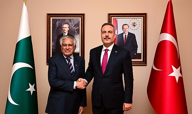 Bakan Fidan, Pakistan Dışişleri Bakanı Ishaq Dar ile görüştü