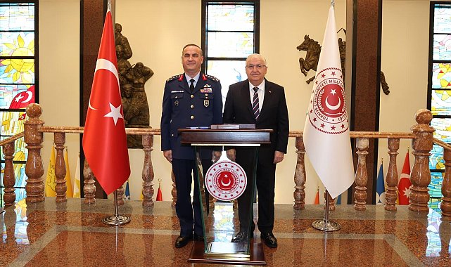 Bakan Güler, Hava Kuvvetleri Komutanı Orgeneral Dalkıran'ı kabul etti