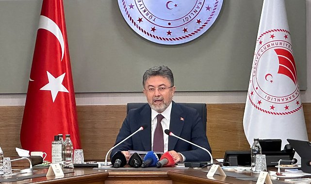 Bakan Yumaklı: Bazen çok az, bazen de çok fazla suyla mücadele etmek zorunda kalacağız