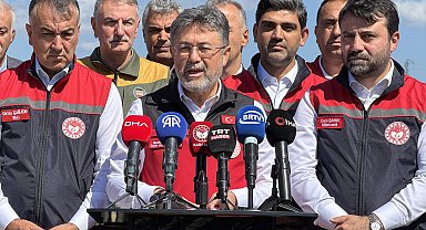 Bakan Yumaklı: Hasat sezonunu 140 milyon tonluk rekor üretimle kapatacağız