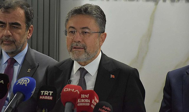 Bakan Yumaklı: Rekolte tahmini yaş incirde 388 bin, kuru incirde 94 bin ton