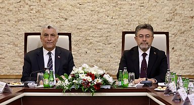 Bakanlar Bolat ve Yumaklı, 'Hububat Sektörü İstişare Toplantısı'na katıldı