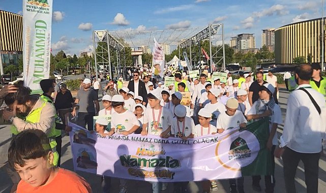 Başakşehir'de 'Hayat Namazla Güzeldir' programı gerçekleştirildi