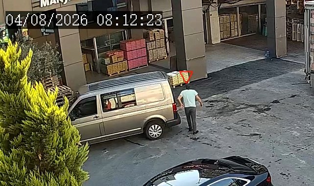 Bayrampaşa'da sinyal kesiciyle aracın kilitlenmesini engelleyip 200 bin lira çalan şüpheli tutuklandı