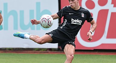 Beşiktaş'ta Trossard takımla ilk antrenmanına çıktı