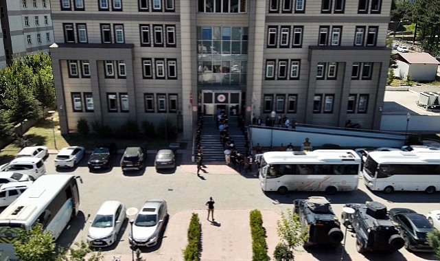Bitlis merkezli 7 ilde 'tefecilik' operasyonu: 25 tutuklama
