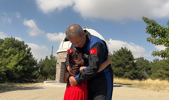 Böbrek hastası Zehra'nın Alper Gezeravcı ile tanışma hayali de gerçek oldu