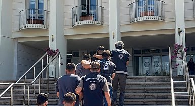 Bodrum ve Marmaris'te göçmen kaçakçılığı operasyonu: 5 şüpheli tutuklandı