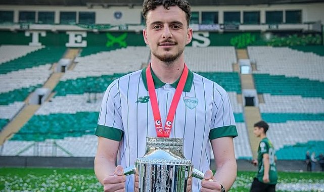 Bursaspor; Muhammet Zeki Dursun'un sözleşmesini uzatıp, Boluspor'a kiraladı