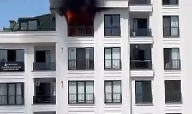 Büyükçekmece'de 6 katlı binada yangın -1