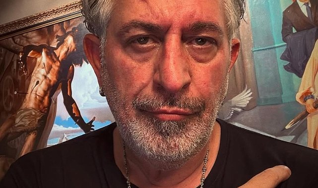 Çanakkale'de rahatsızlanan Cem Yılmaz anjiyoya alındı