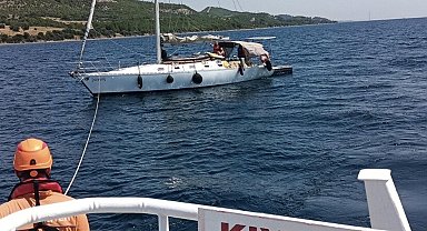 Çanakkale'de sürüklenen tekne kurtarıldı
