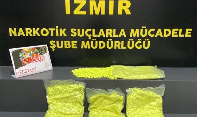 Çantasında 31 bin 320 uyuşturucu hapla yakalandı