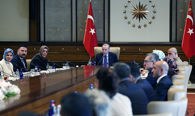 Cumhurbaşkanı Erdoğan, şehit ailelerini kabul etti