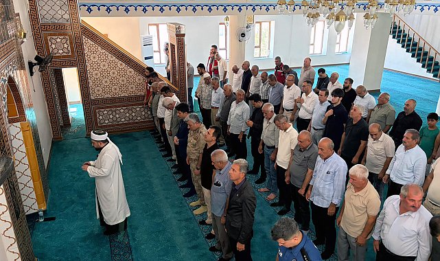 Derik'te 2 TIR'ın karıştığı kazada ölen 21 kişi için mevlit okutuldu