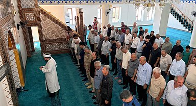 Derik'te 2 TIR'ın karıştığı kazada ölen 21 kişi için mevlit okutuldu