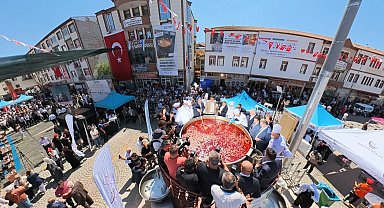 Dev kazanda hazırlanan kuru fasulye ile dünya rekoru kırıldı