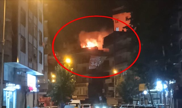 Diyarbakır'da binanın çatısı yandı; 2 gözaltı