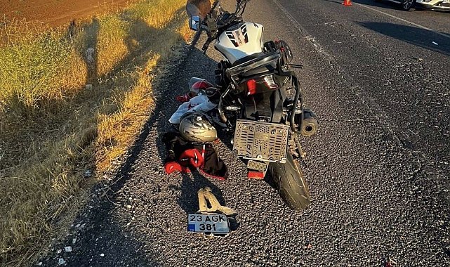 Diyarbakır'da kamyonet ile motosiklet çarpıştı: 1 ölü, 1 yaralı