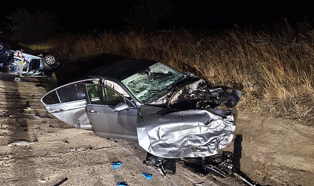 Edirne'de 2 otomobil kavşakta çarpıştı: 9 ağır yaralı