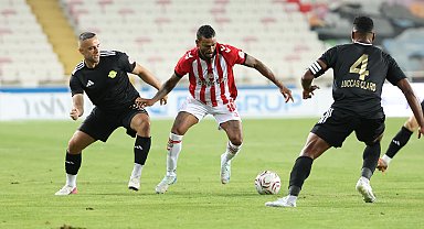 Ekenler Beton Sivasspor- Turka Esenler Erokspor: 0-0