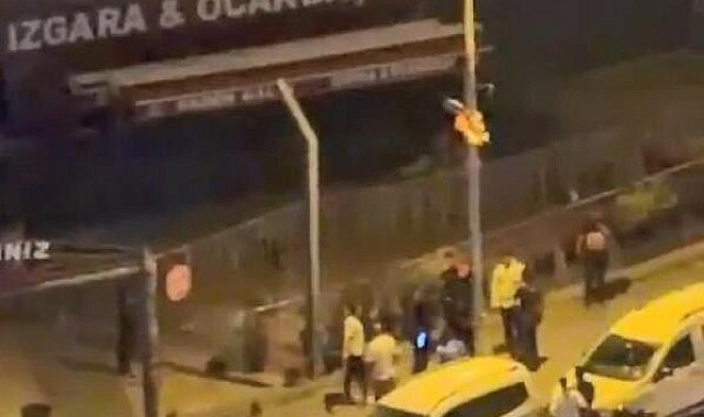Esenyurt'ta yerde yatan kişiyi dakikalarca tekme tokat darbettiler