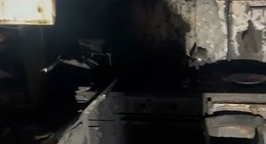 Evde çıkan yangında öldü, eşi yaralandı