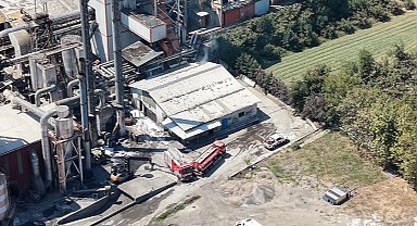 Fabrikada çıkan yangın büyümeden söndürüldü